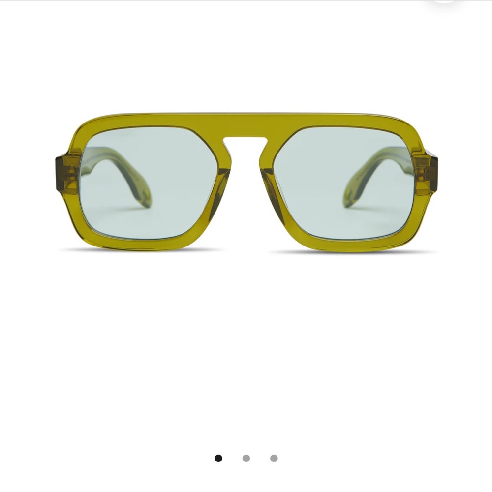 Elisa Johnson Jane in olive green